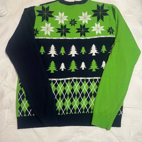 Men’s XL Seattle Seahawks Christmas Sweater - Picture 2 of 5